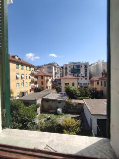 zoom immagine (Appartamento 120 mq, soggiorno, 3 camere, zona Rapallo)
