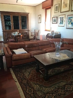 zoom immagine (Villa 400 mq, soggiorno, più di 3 camere, zona Senigallia)