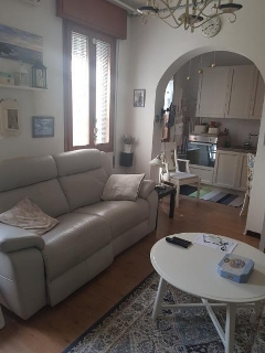 zoom immagine (Casa singola 530 mq, soggiorno, 3 camere, zona Arcella - San Filipponeri)