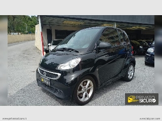 zoom immagine (SMART fortwo 1000 52 kW MHD coupé pulse)