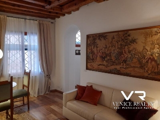 zoom immagine (Appartamento 74 mq, soggiorno, 1 camera, zona San Marco)