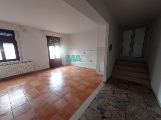 zoom immagine (Appartamento 65 mq, 2 camere, zona Chiesanuova)