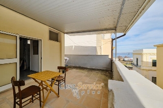 zoom immagine (Appartamento 165 mq, soggiorno, 5 camere, zona Gallipoli - Centro)