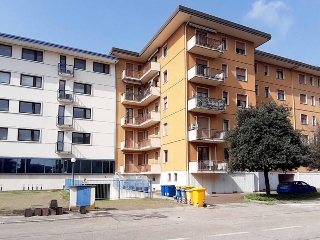 zoom immagine (Appartamento 65 mq, 1 camera, zona Sant'Artemio)