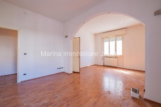 zoom immagine (Appartamento 60 mq, soggiorno, 2 camere, zona Piazza Mazzini)